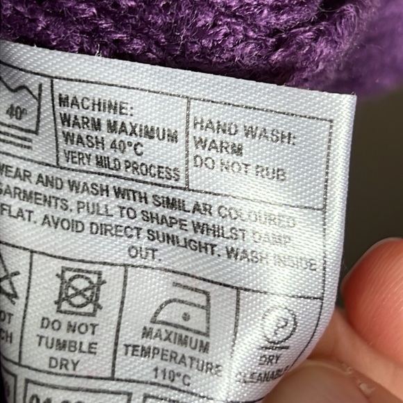 ISLE ESSENTIALS. WOMENS SWEATER. PURPLE. SIZE M (14 - 16) - Picture 5 of 5